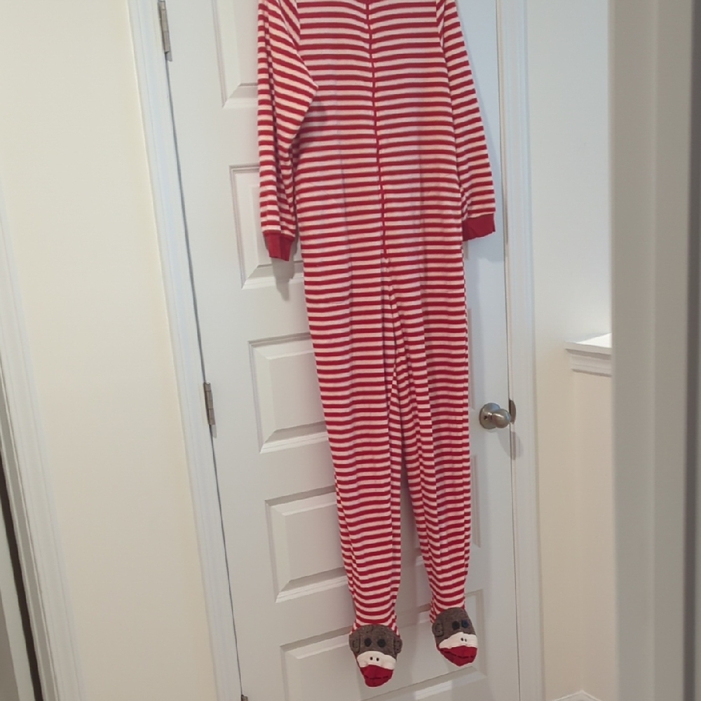 Nick & Nora Monkey Feet Red Sleepwear Top Like New P2P 22 L64